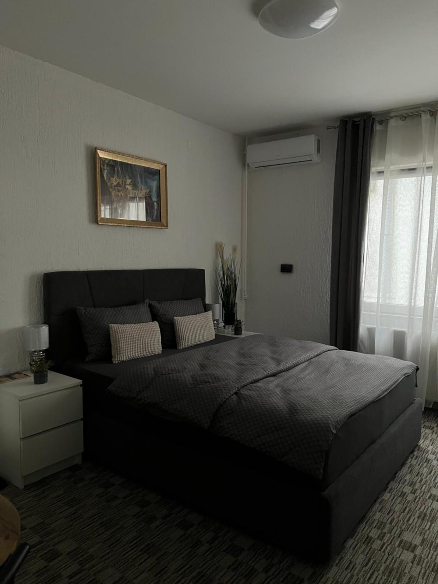Luxrooms - Hotel Type With Private Jacuzzi Bjelovar Exterior foto