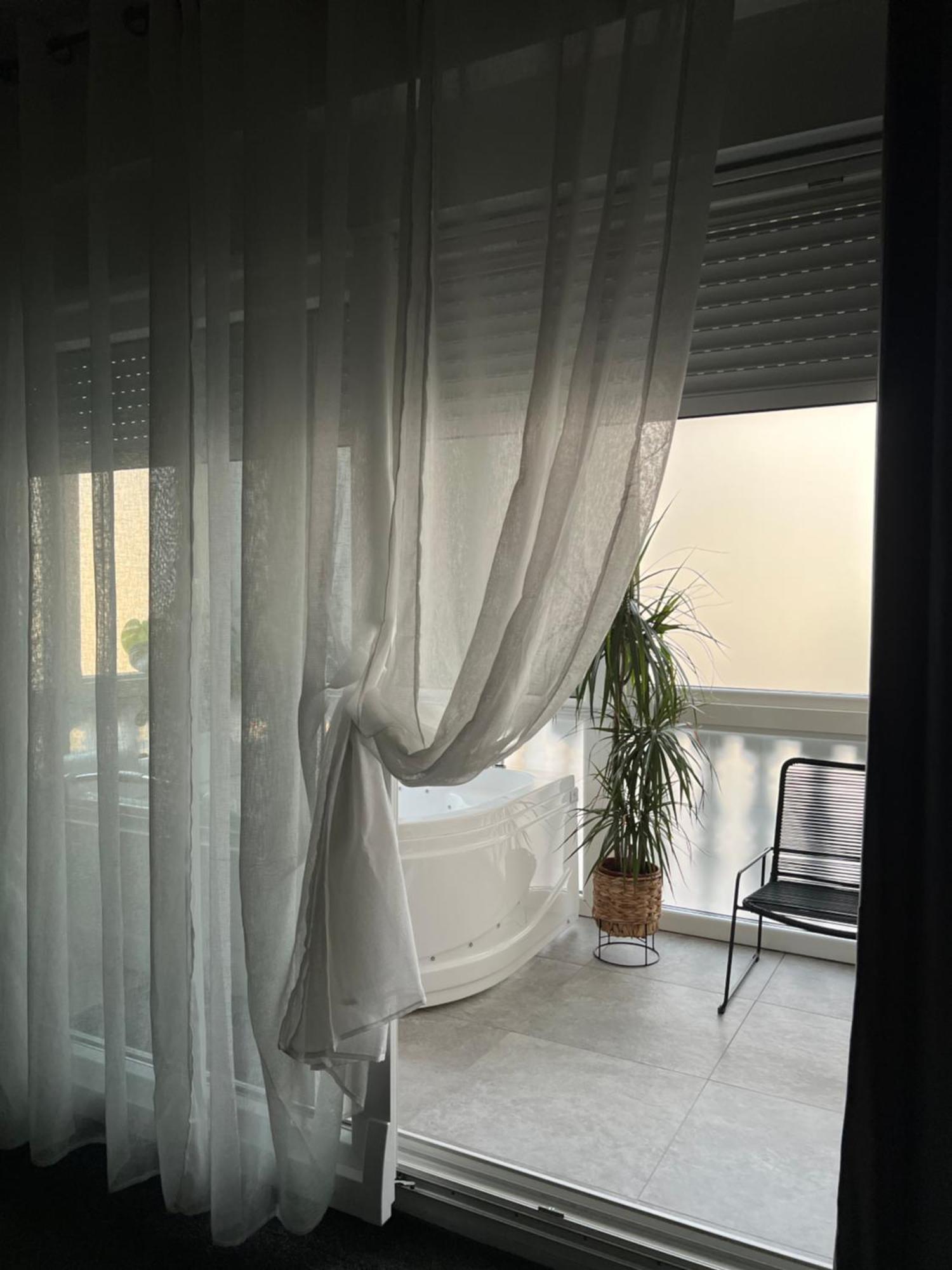 Luxrooms - Hotel Type With Private Jacuzzi Bjelovar Exterior foto