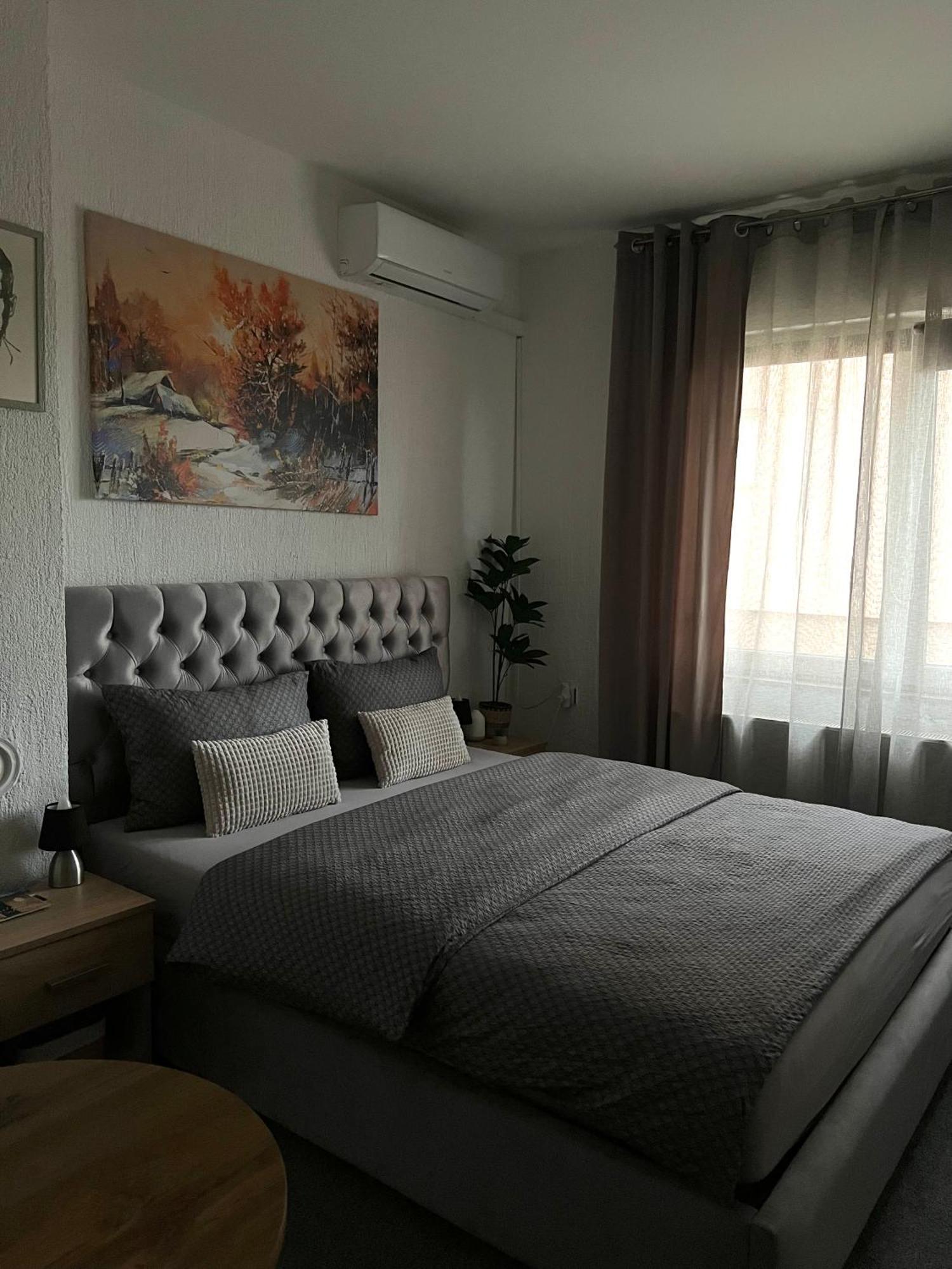 Luxrooms - Hotel Type With Private Jacuzzi Bjelovar Exterior foto